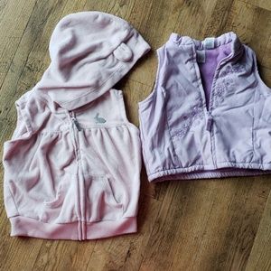 Pastel baby vests